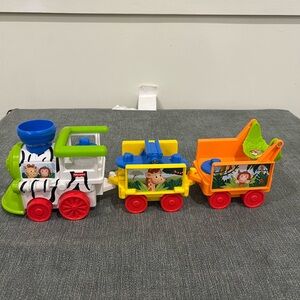 Little People Zoo Train 2001